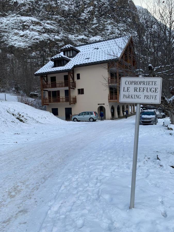 Venosc-les 2 Alpes , Rez De Jardin Apartment
