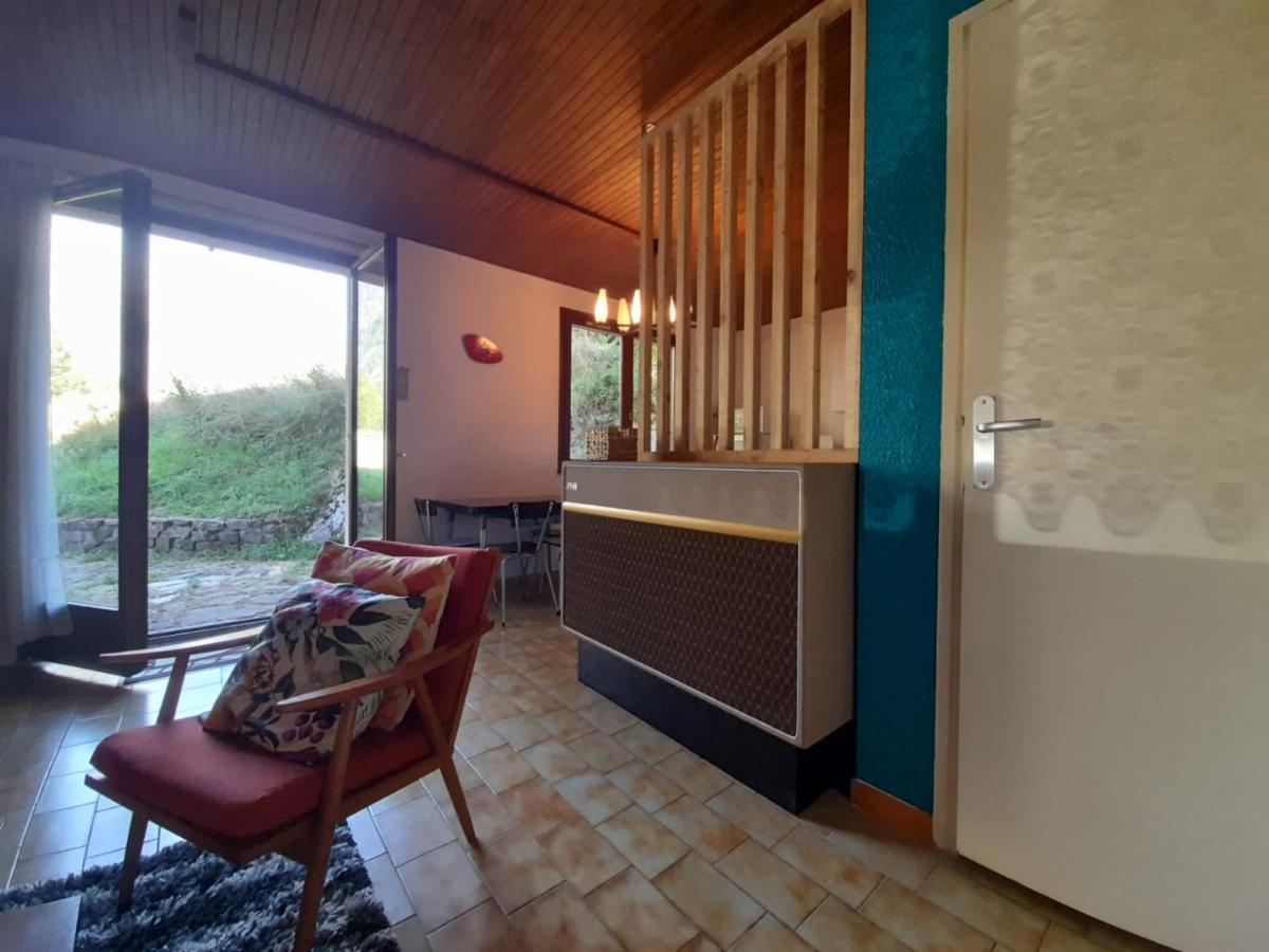 Venosc-les 2 Alpes , Rez De Jardin Apartment *