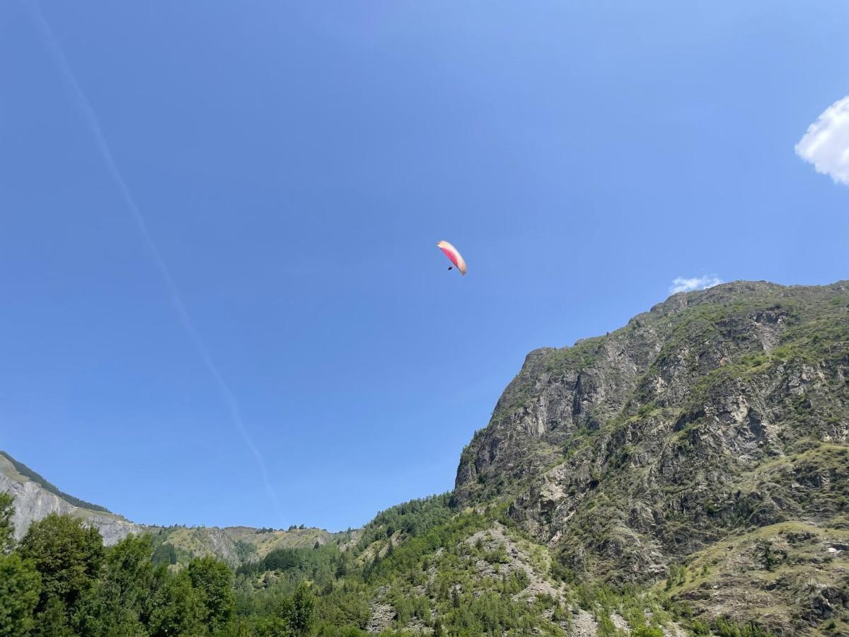 Appartement Vénosc-les 2 Alpes , Rez De Jardin Vénosc